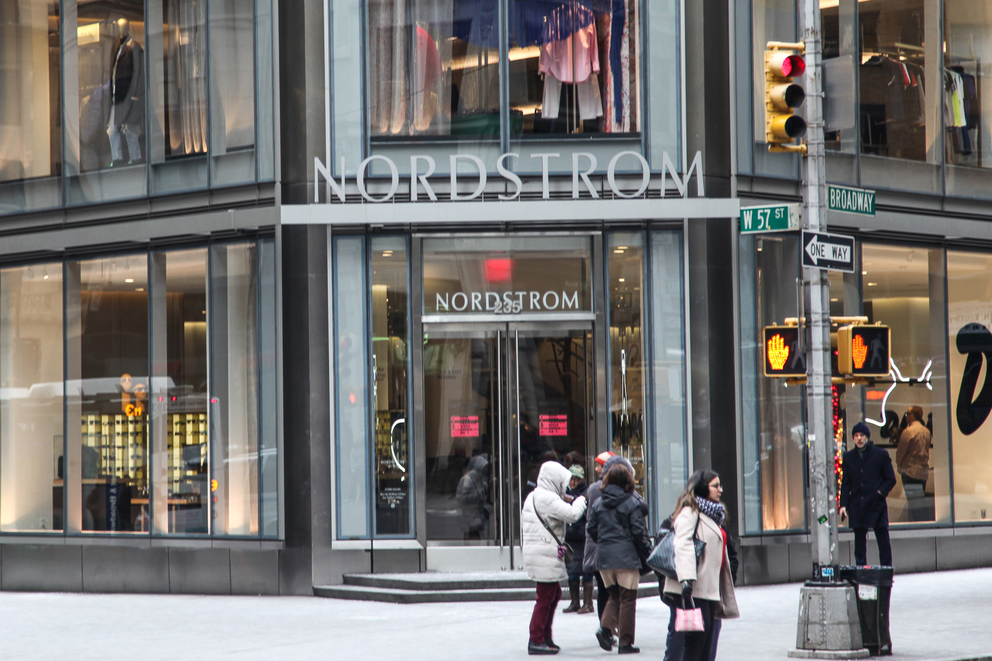 NORDSTROM